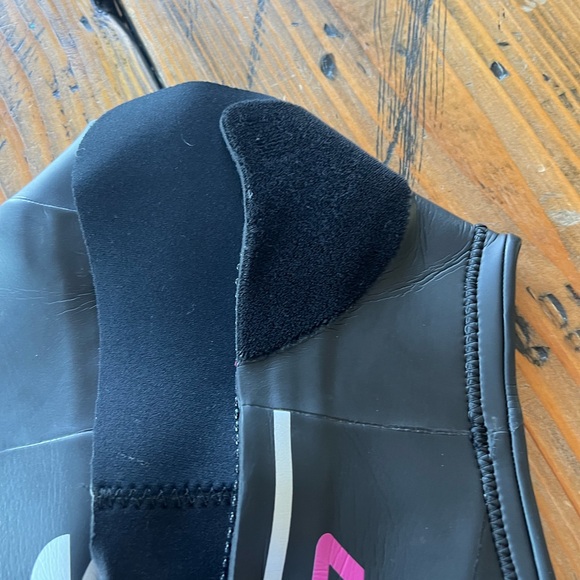 Synergy Endorphin dual super skin size P1 shorty john sleeveless wetsuit - Picture 9 of 14